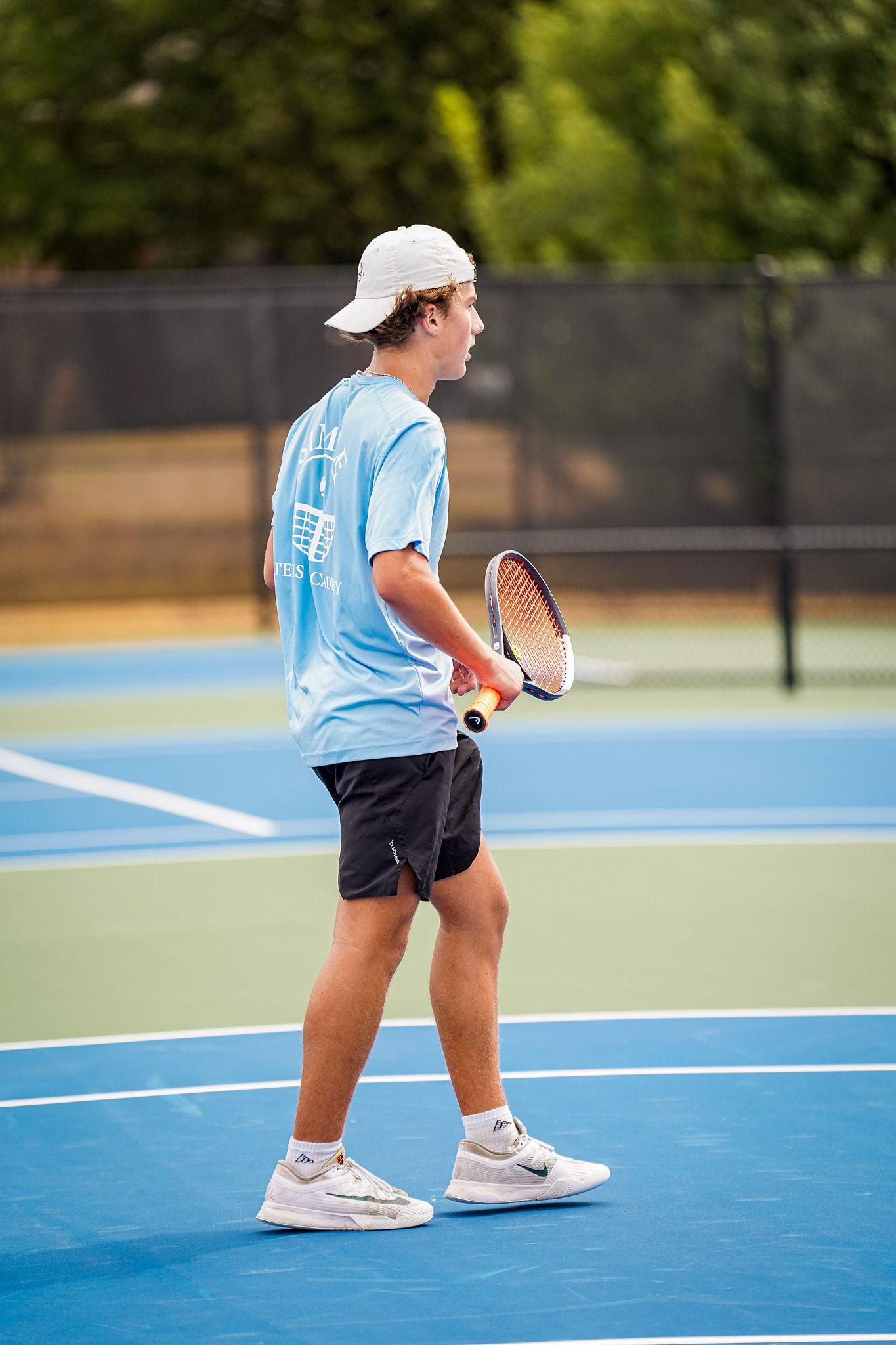SIMPLE Tennis Academy athlete training on court