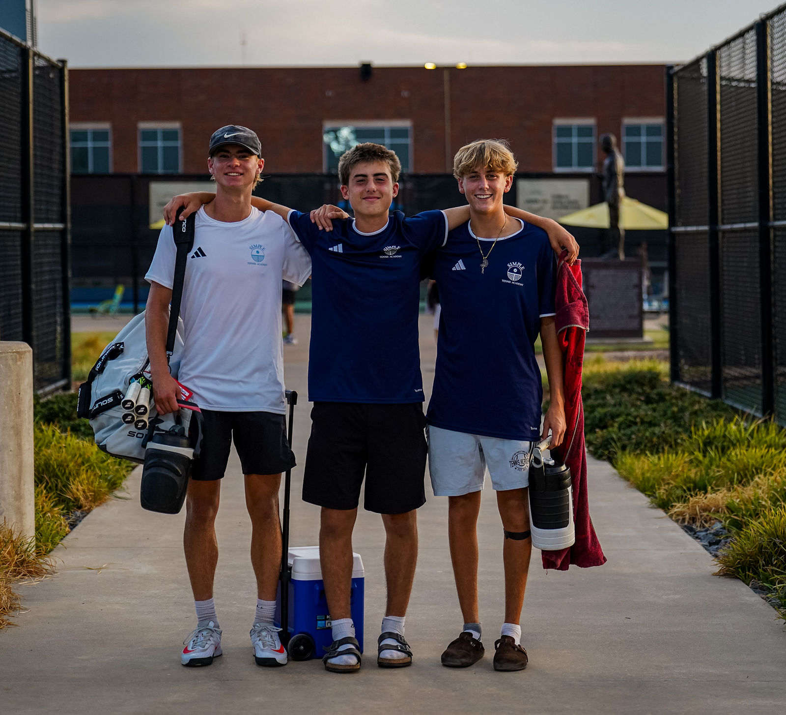 SIMPLE Tennis Academy athlete training on court